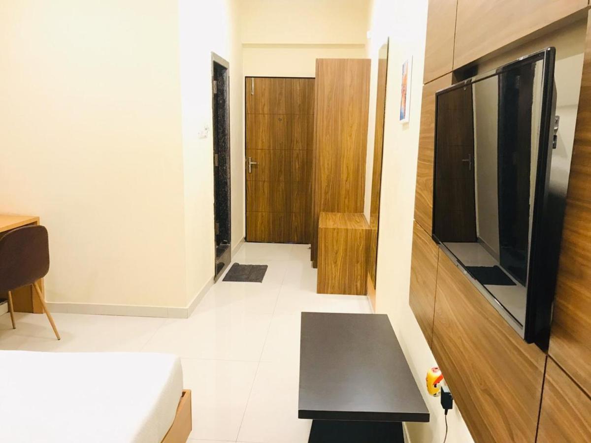 黄金一号酒店 Rāipur 外观 照片